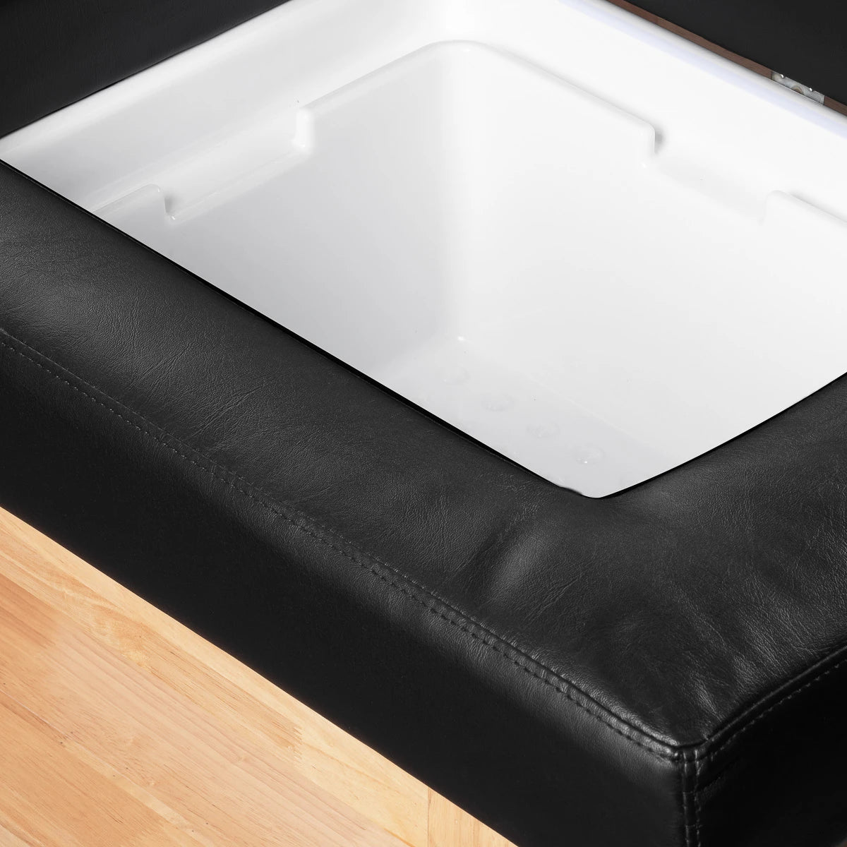 Gabbiano Head Spa Bali hair washing bed black